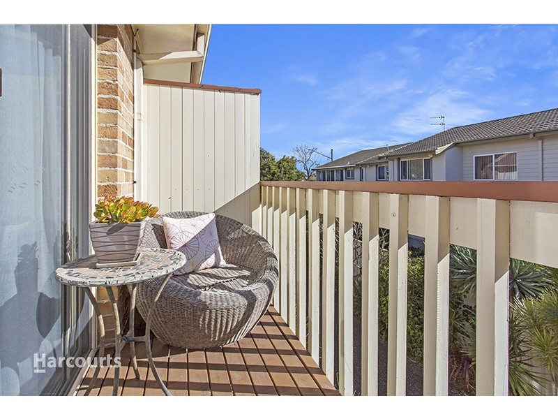 2/90 Kurrajong Street, Windang NSW 2528