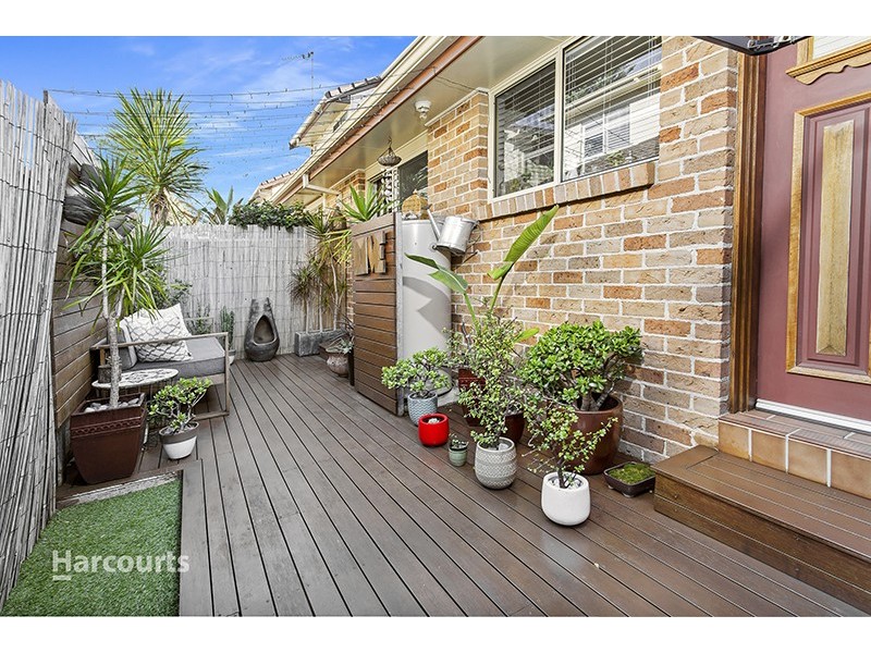 2/90 Kurrajong Street, Windang NSW 2528