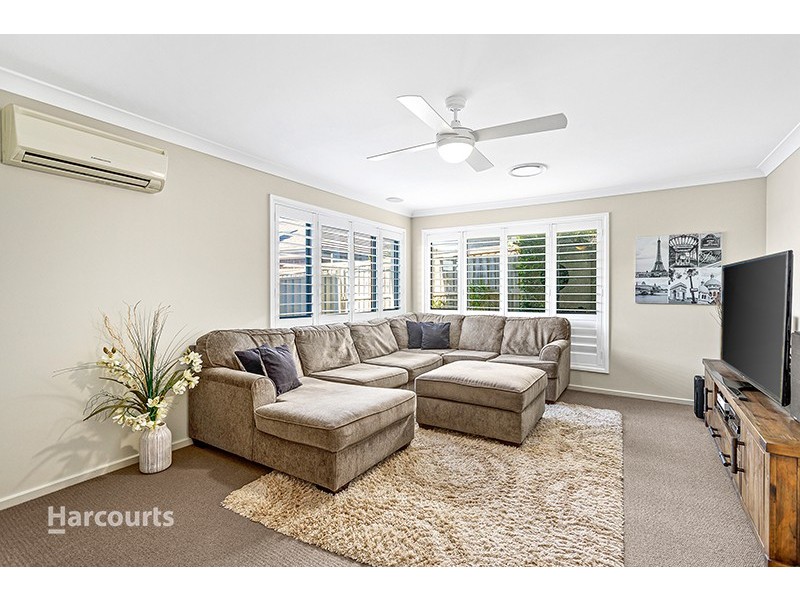 209 Ashburton Drive, Albion Park NSW 2527