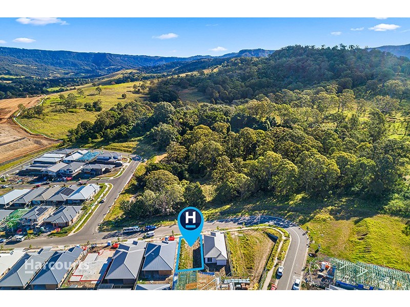 39 Lomandra Crescent, Calderwood NSW 2527