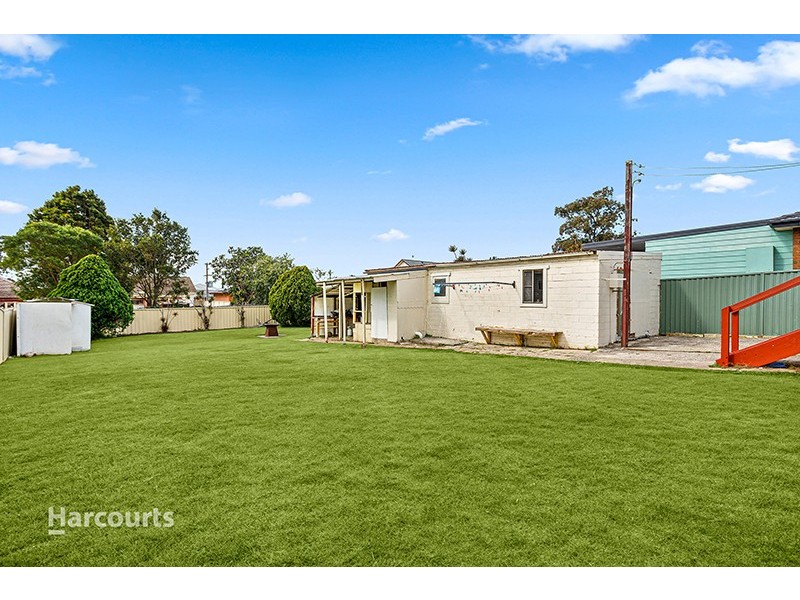 17 Macquarie Street, Albion Park NSW 2527
