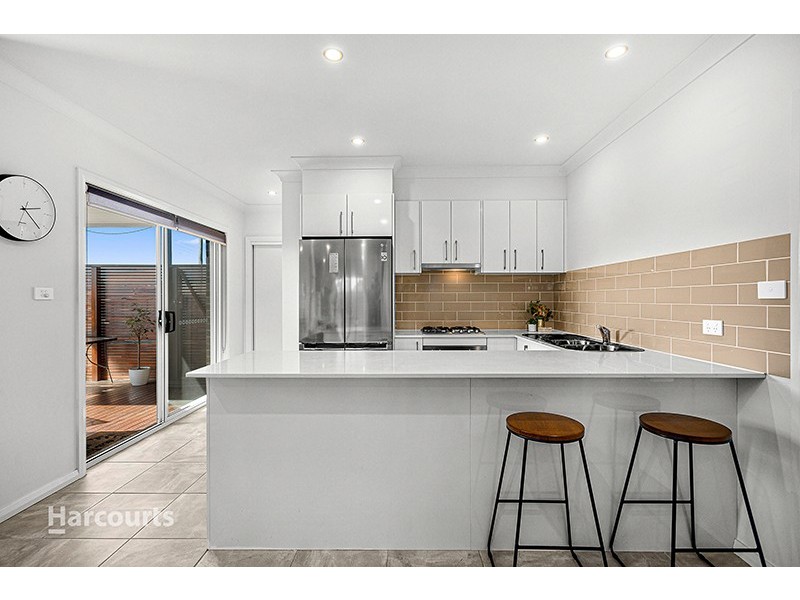 1/25 Kingston Street, Oak Flats NSW 2529