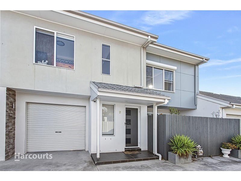 2/185 Tongarra Road, Albion Park NSW 2527
