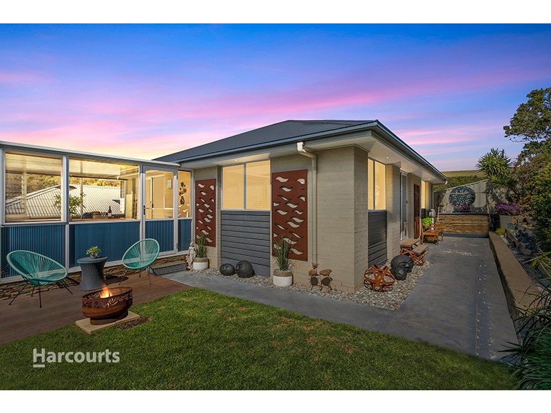 111 Esperance Drive, Albion Park NSW 2527