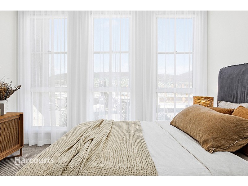 17 McNevin Close, Calderwood NSW 2527