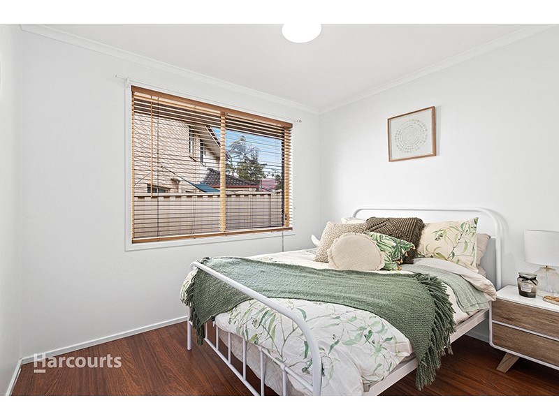 1 Merimbula Close, Flinders NSW 2529