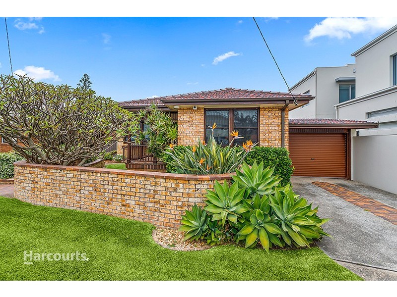 16 Shell Cove Road, Barrack Point NSW 2528