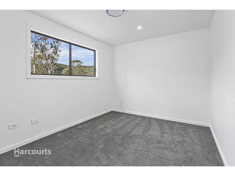 46 Upland Chase, Albion Park NSW 2527