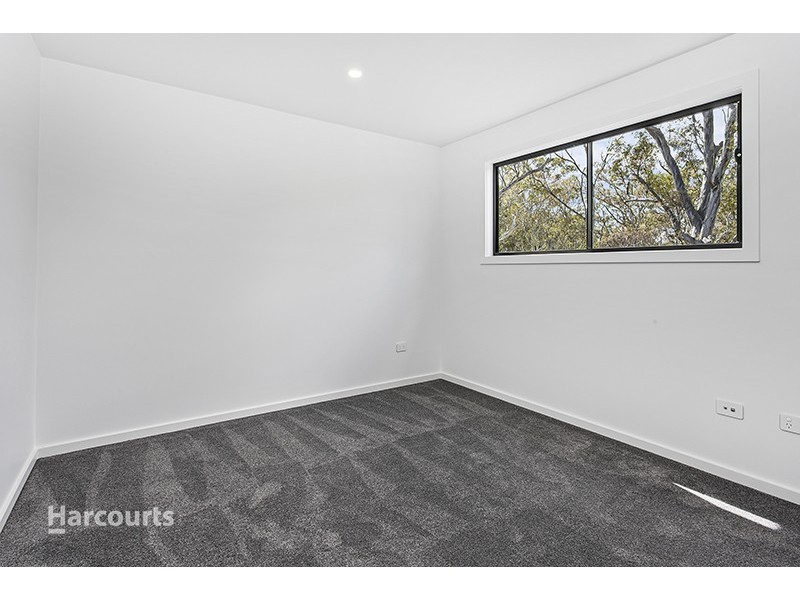 46 Upland Chase, Albion Park NSW 2527