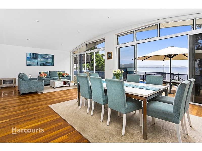 127 The Boulevarde, Oak Flats NSW 2529
