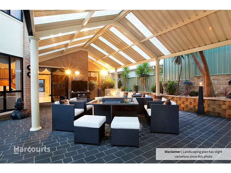 8 Shannon Drive, Albion Park NSW 2527