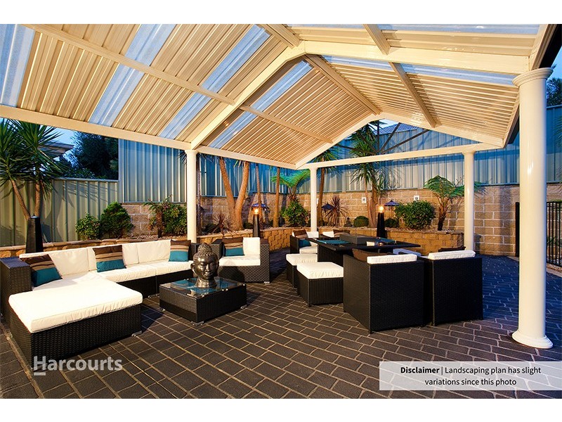 8 Shannon Drive, Albion Park NSW 2527