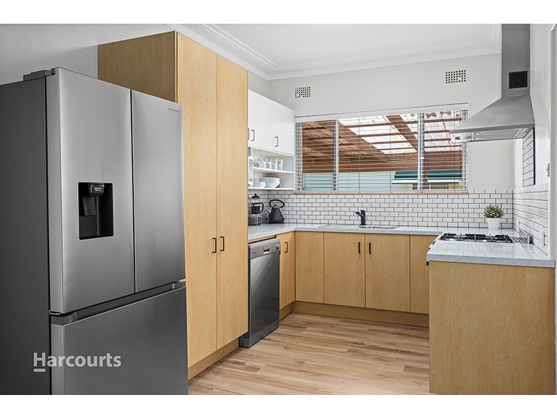 8 O’Gorman Street, Albion Park NSW 2527