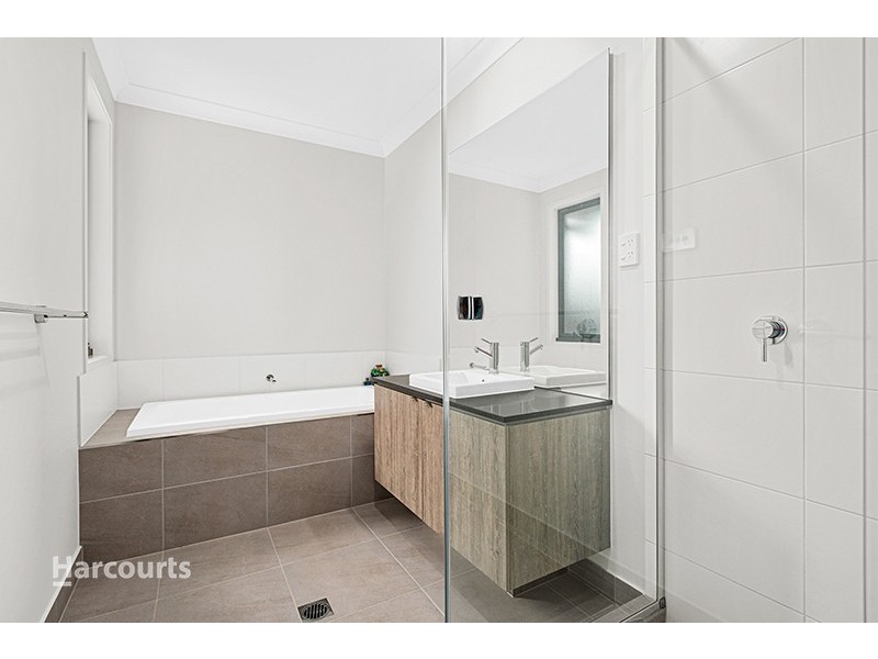 26 Gugara Street, Calderwood NSW 2527
