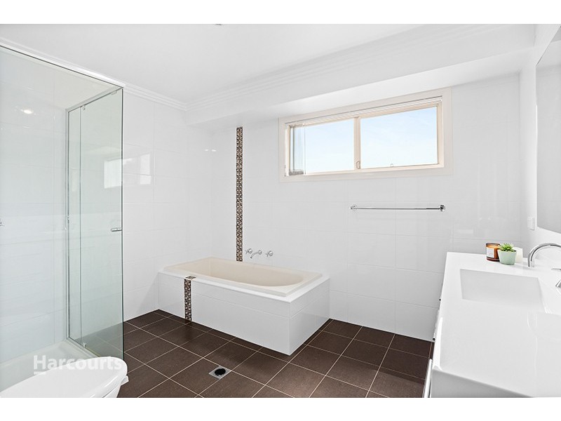 7 Gascoyne Street, Albion Park NSW 2527