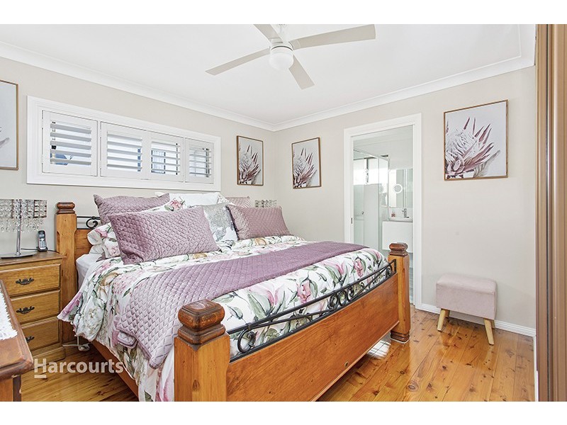 61 Ranchby Avenue, Lake Heights NSW 2502