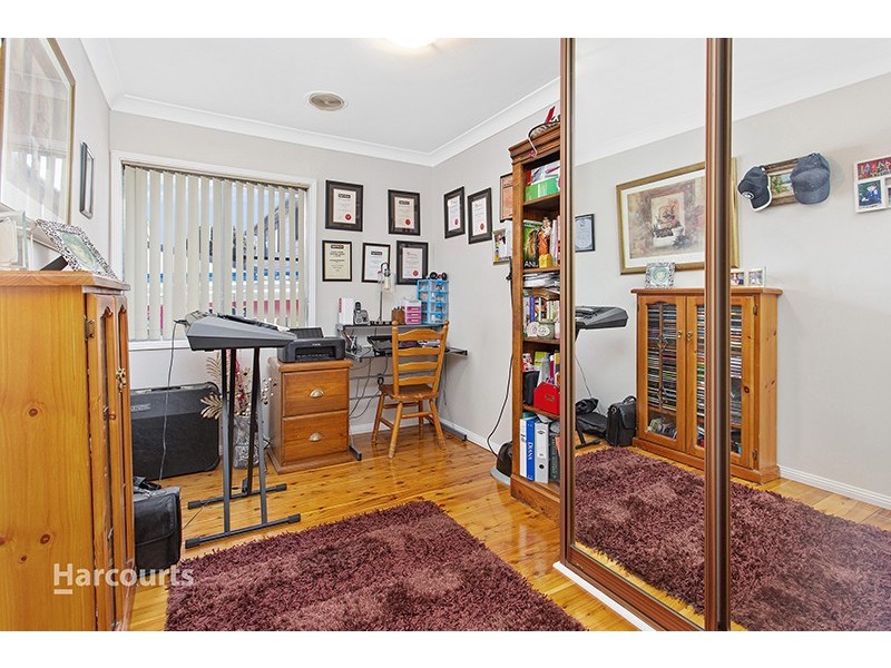 61 Ranchby Avenue, Lake Heights NSW 2502