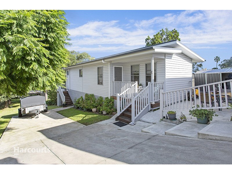61 Ranchby Avenue, Lake Heights NSW 2502