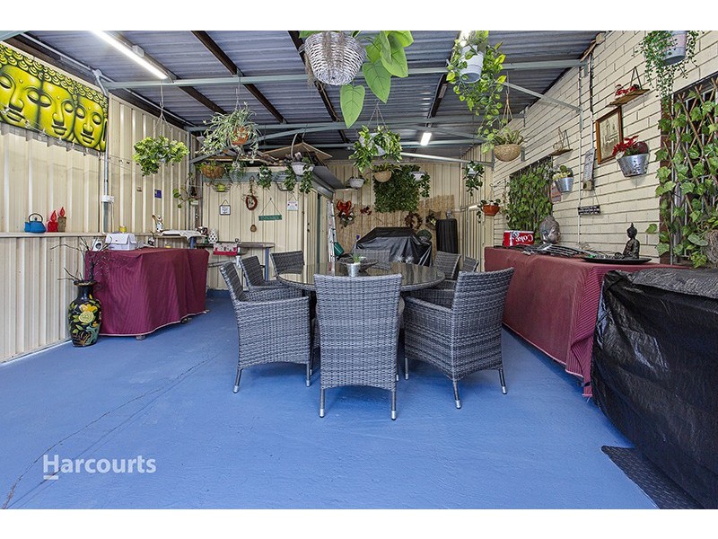 61 Ranchby Avenue, Lake Heights NSW 2502