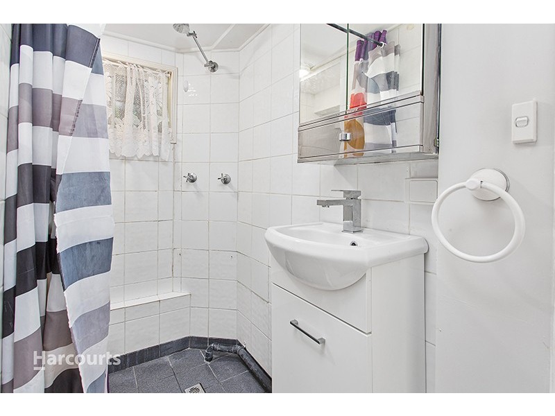 61 Ranchby Avenue, Lake Heights NSW 2502