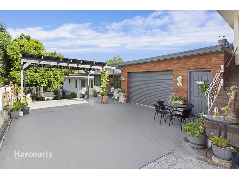 61 Ranchby Avenue, Lake Heights NSW 2502
