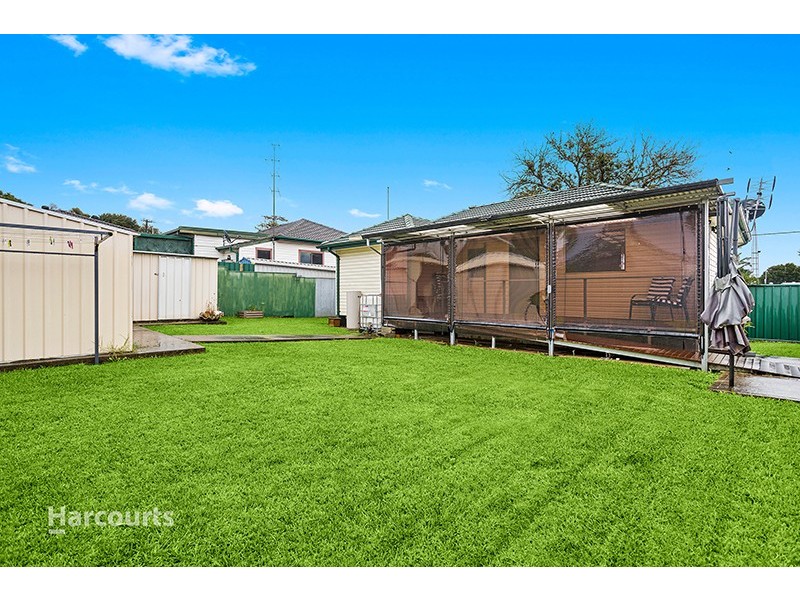 15 Wall Street, Warilla NSW 2528