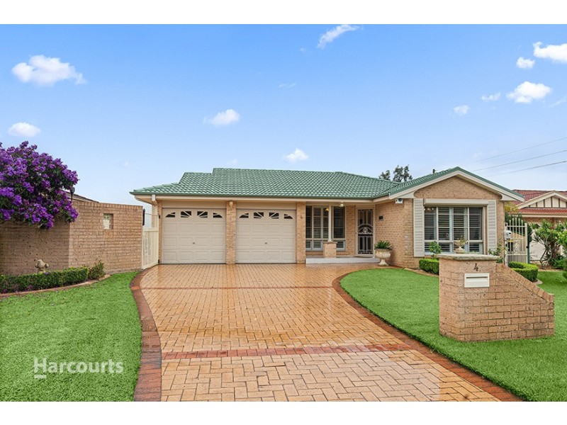 4 Ashburton Drive, Albion Park NSW 2527