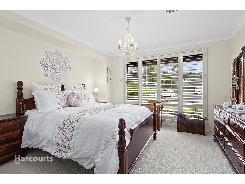 4 Ashburton Drive, Albion Park NSW 2527