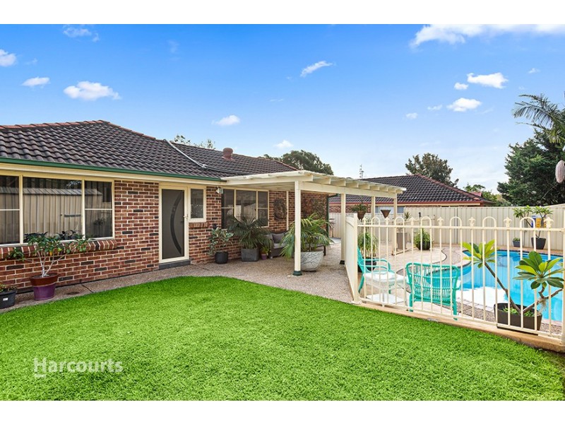 3 Derwent Place, Albion Park NSW 2527