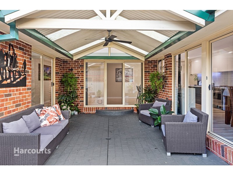 3 Derwent Place, Albion Park NSW 2527