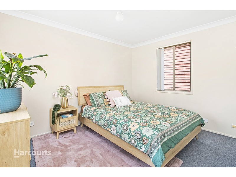 1/63 Parkes Street, Oak Flats NSW 2529