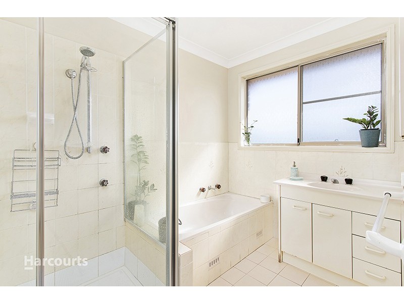 1/63 Parkes Street, Oak Flats NSW 2529