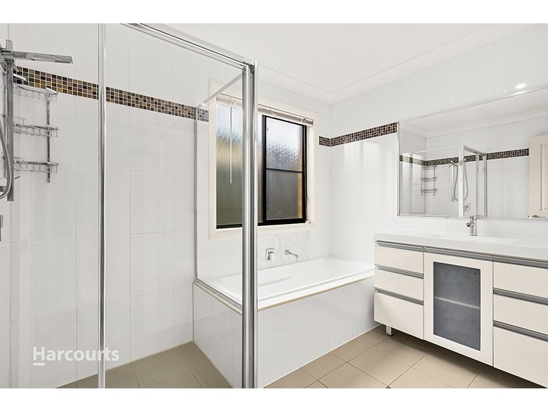 7 Penterong Way, Haywards Bay NSW 2530