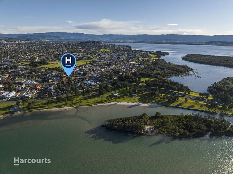 69 Pur Pur Avenue, Lake Illawarra NSW 2528