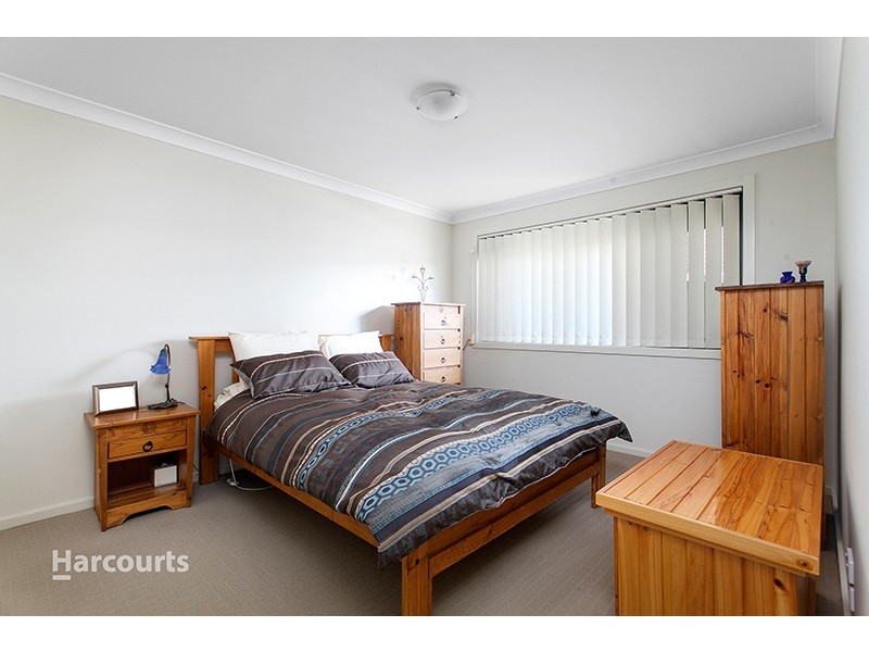 13 Chaplin Place, Albion Park NSW 2527