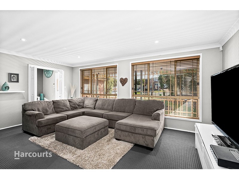 15 Conjola Close, Flinders NSW 2529