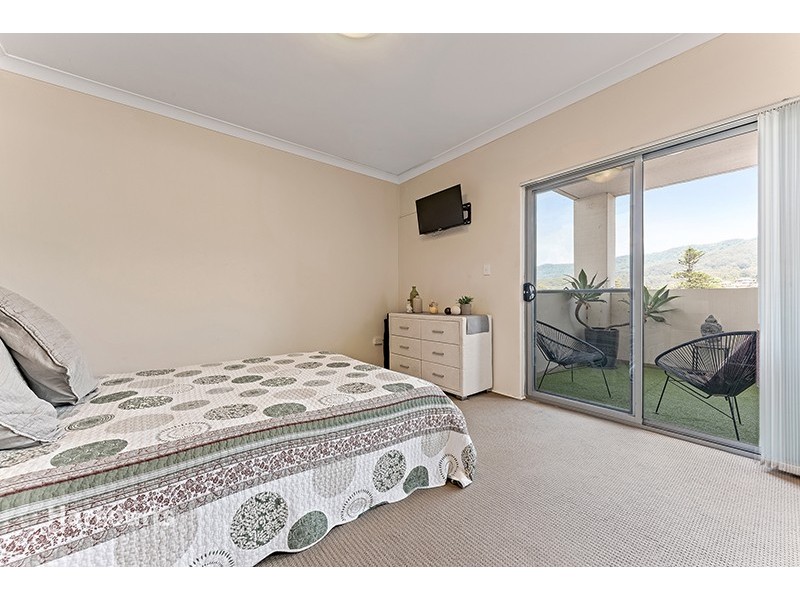 20/225-231 Princes Highway, Corrimal NSW 2518