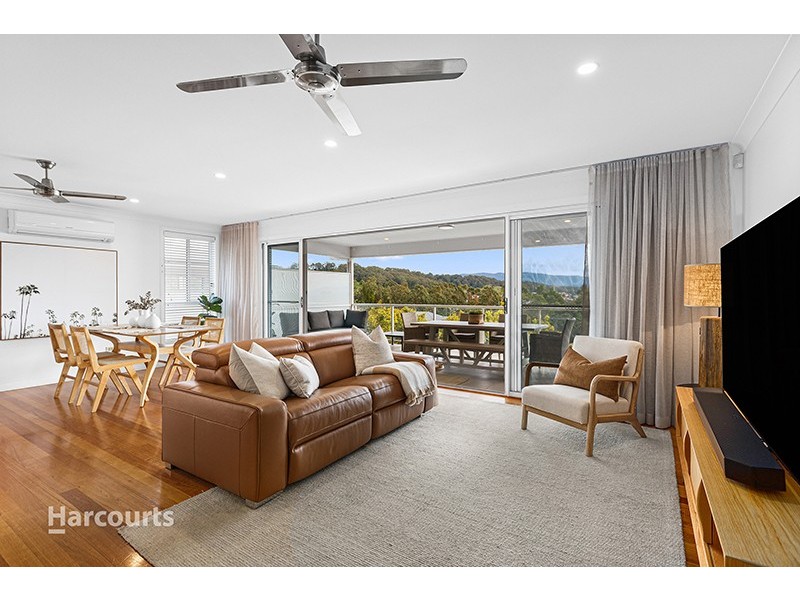 15 Chaplin Place, Albion Park NSW 2527