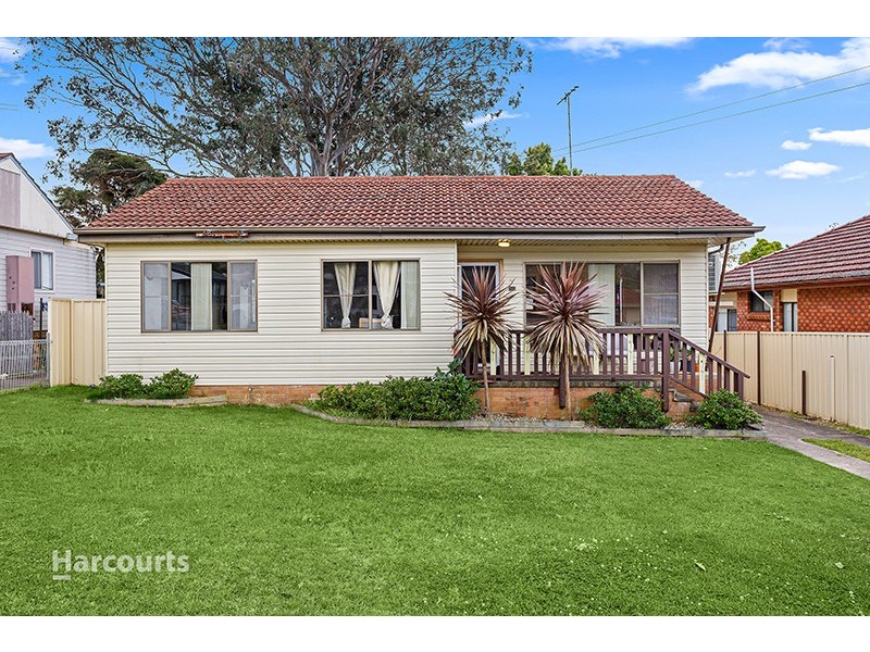 34 Simpson Parade, Albion Park NSW 2527