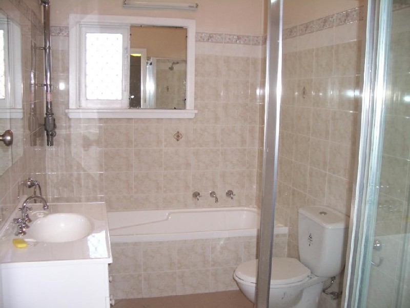 61 Auburn Road, Regents Park NSW 2143