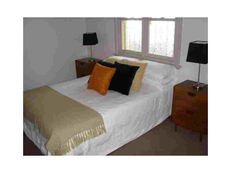 51 TUPPER, Enmore NSW 2042