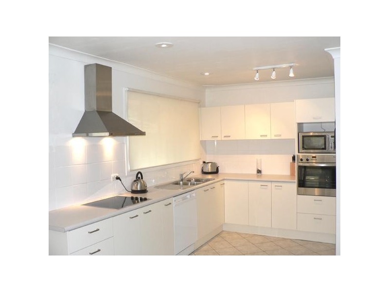 128 Cressy Road, East Ryde NSW 2113