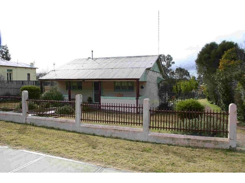 87 Angus Avenue, Kandos NSW 2848