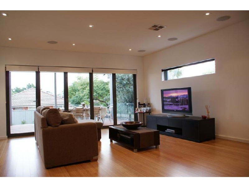 19 Way Street, Kingsgrove NSW 2208