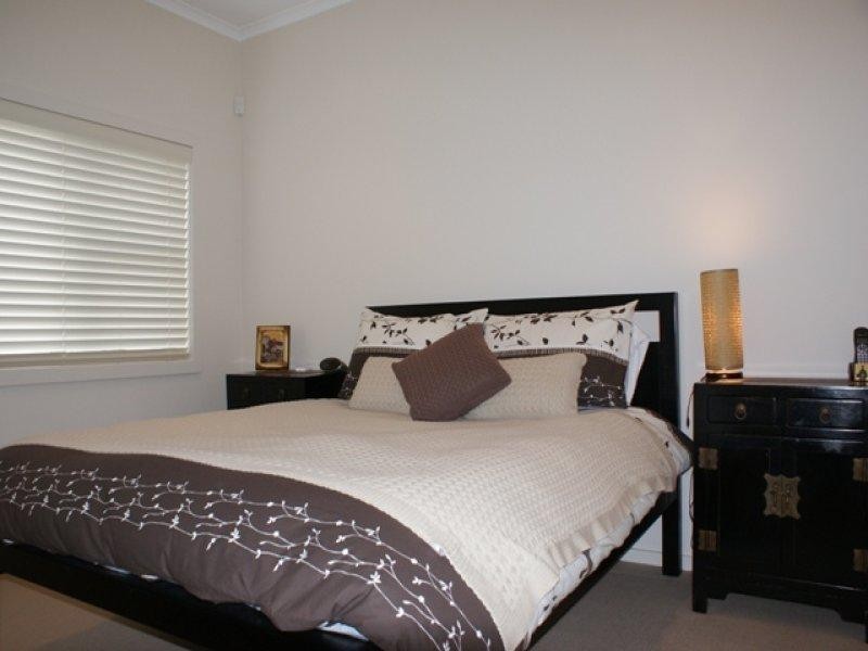 19 Way Street, Kingsgrove NSW 2208