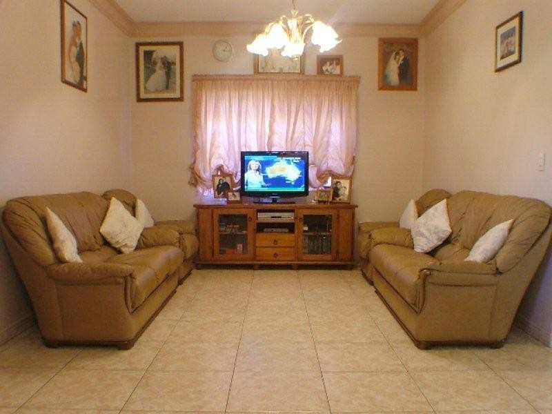 2 Liney Avenue, Clemton Park NSW 2206