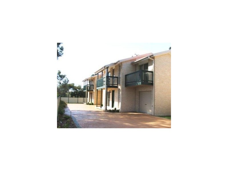 2/5  Ethel Street , Sanctuary Point NSW 2540