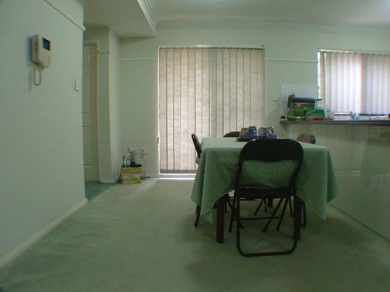 5/4-8 Russell Street , Northmead NSW 2152