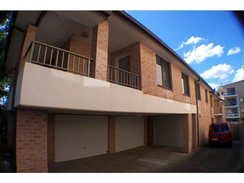 2/38 Hudson Street, Hurstville NSW 2220