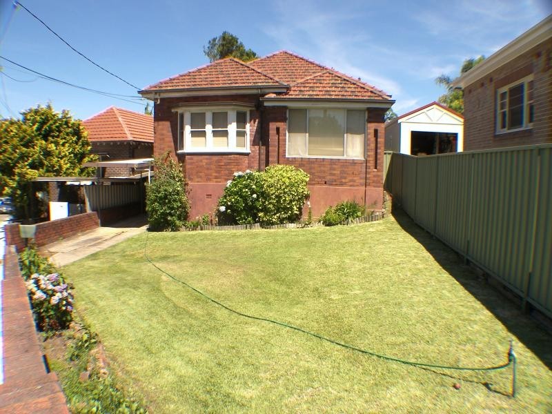 9 Woniora Rd, Hurstville NSW 2220